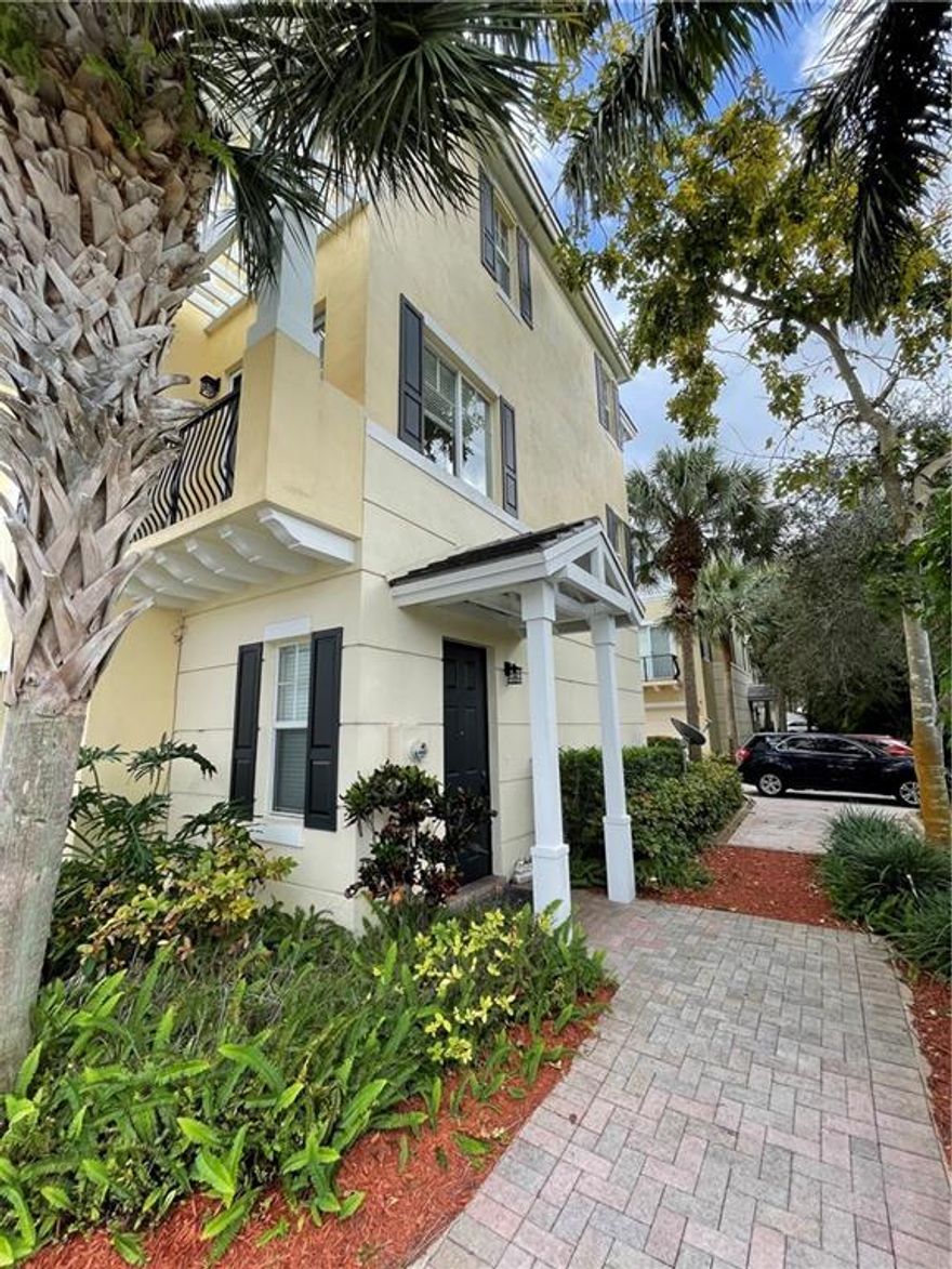 This end unit trilevel townhome has 3 bedroom 3.5 bath with a private elevator and a 2 car garage. It is located five minutes from the beach and is walking distance to university. Property features higher ceilings, extra windows withlots of natural light, gourmet kitchen with granite countertops, stainless steel appliances and beautiful woodcabinetry. Lovely walk to your front door with plenty of landscaping all around. The community offers two heatedpools/spa and security at night. All appliances and the washer and dryer are new within the last two ears. The airconditioner was replaced in 2016, the elevator is serviced yearly.