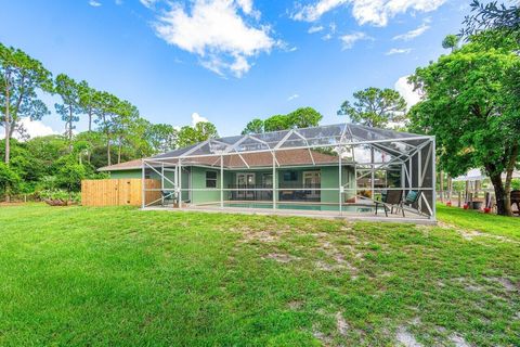 A home in Loxahatchee