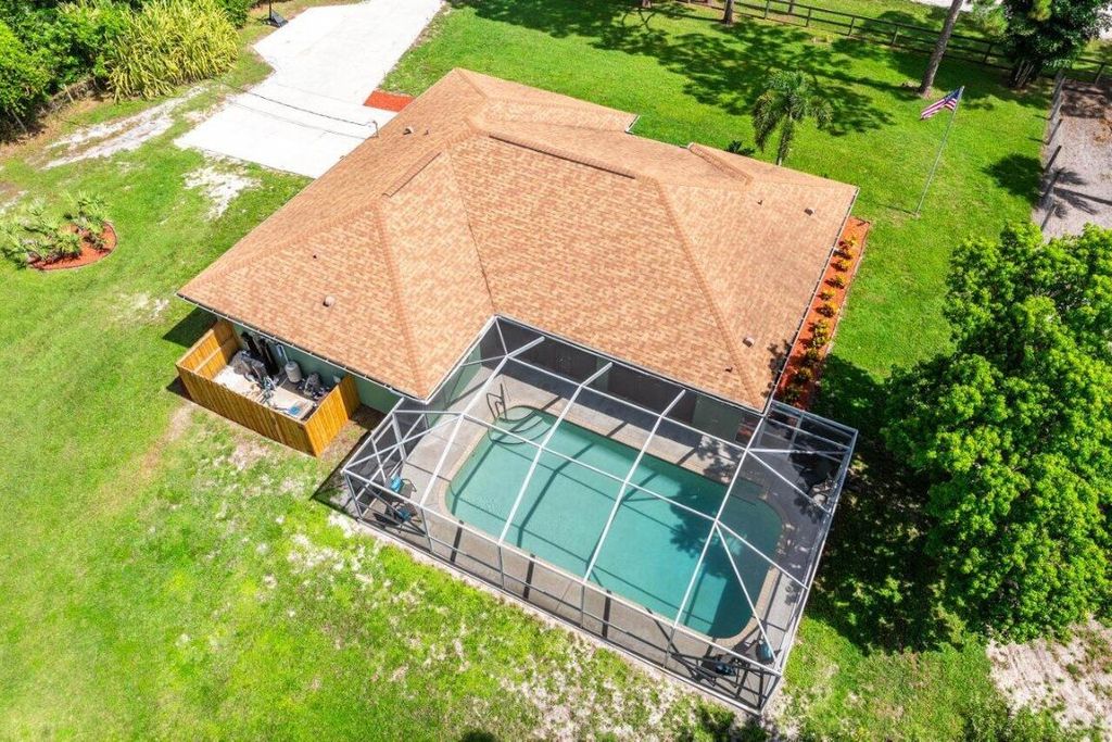 Photo of 18522 44th Place N, Loxahatchee, FL 33470 (MLS # R11007309)