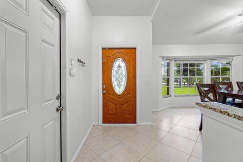 A home in Loxahatchee