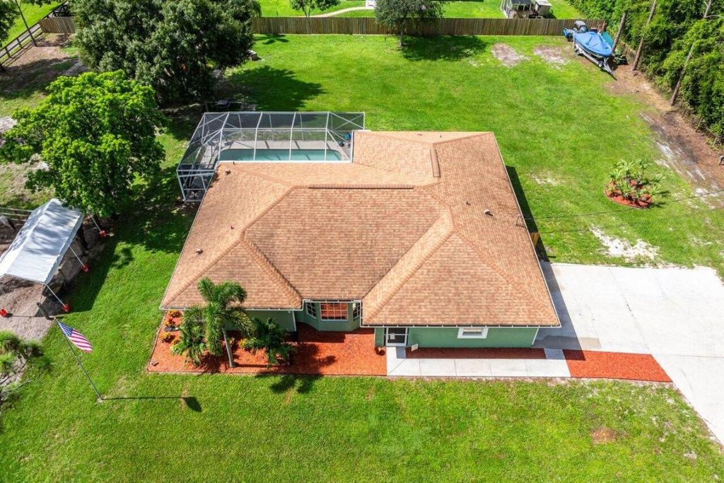 Photo of 18522 44th Place N, Loxahatchee, FL 33470 (MLS # R11007309)