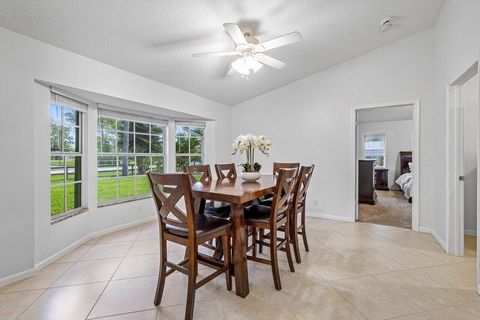 A home in Loxahatchee