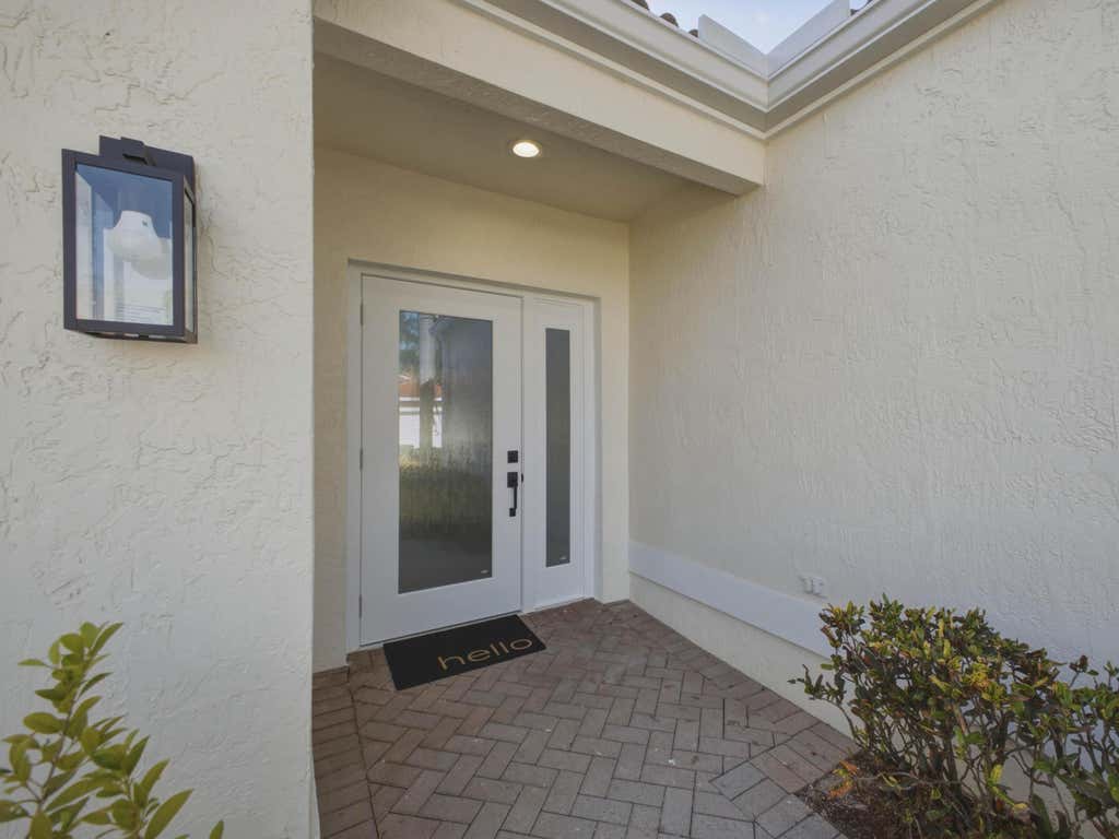 Photo of 9512 HONEYBELL Circle, Boynton Beach, FL 33437 (MLS # B26066341)