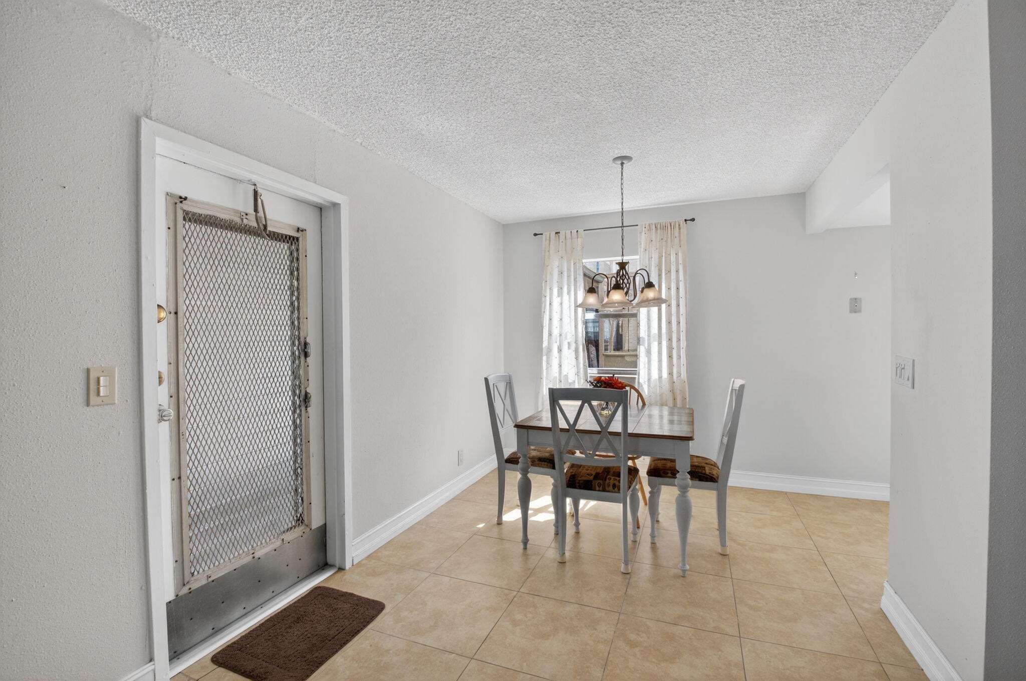 KINGS POINT TUSCANY CONDOS - Residential