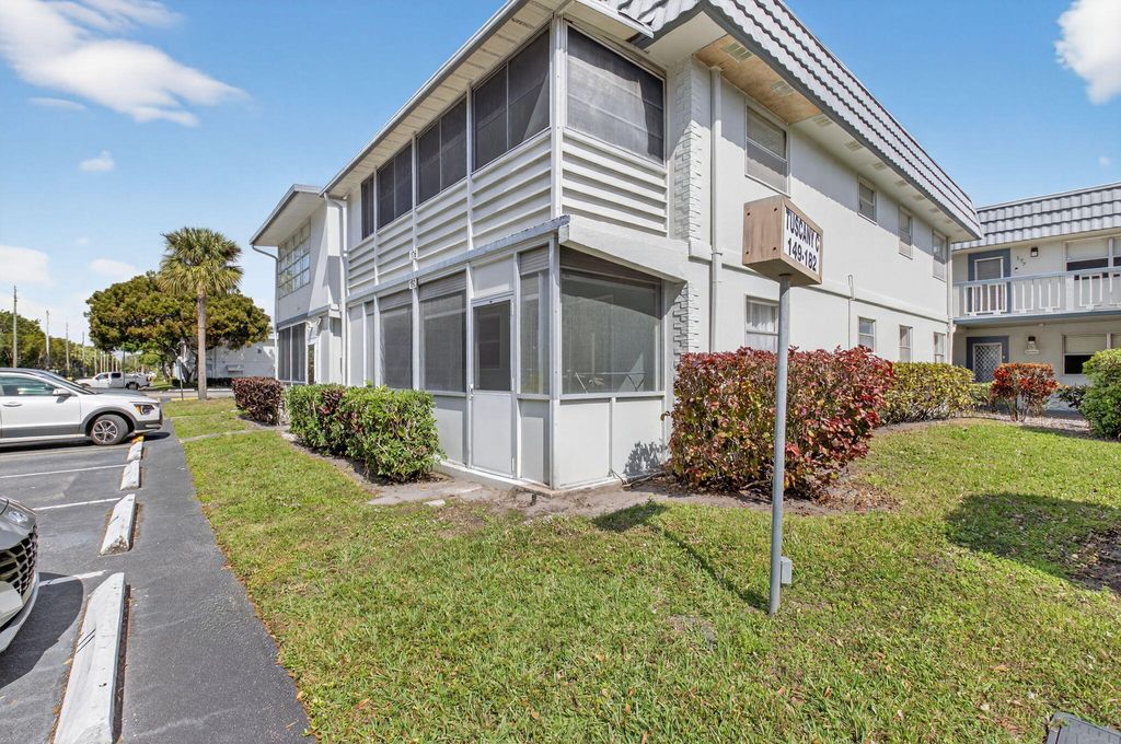 Photo of 152 Tuscany #C, Delray Beach, FL 33446 (MLS # R11163964)