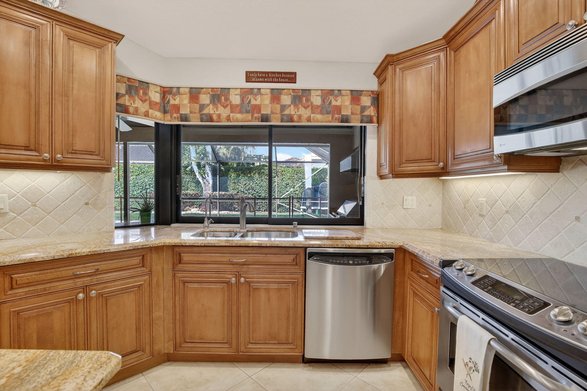 NORTH SPRINGS - Residential