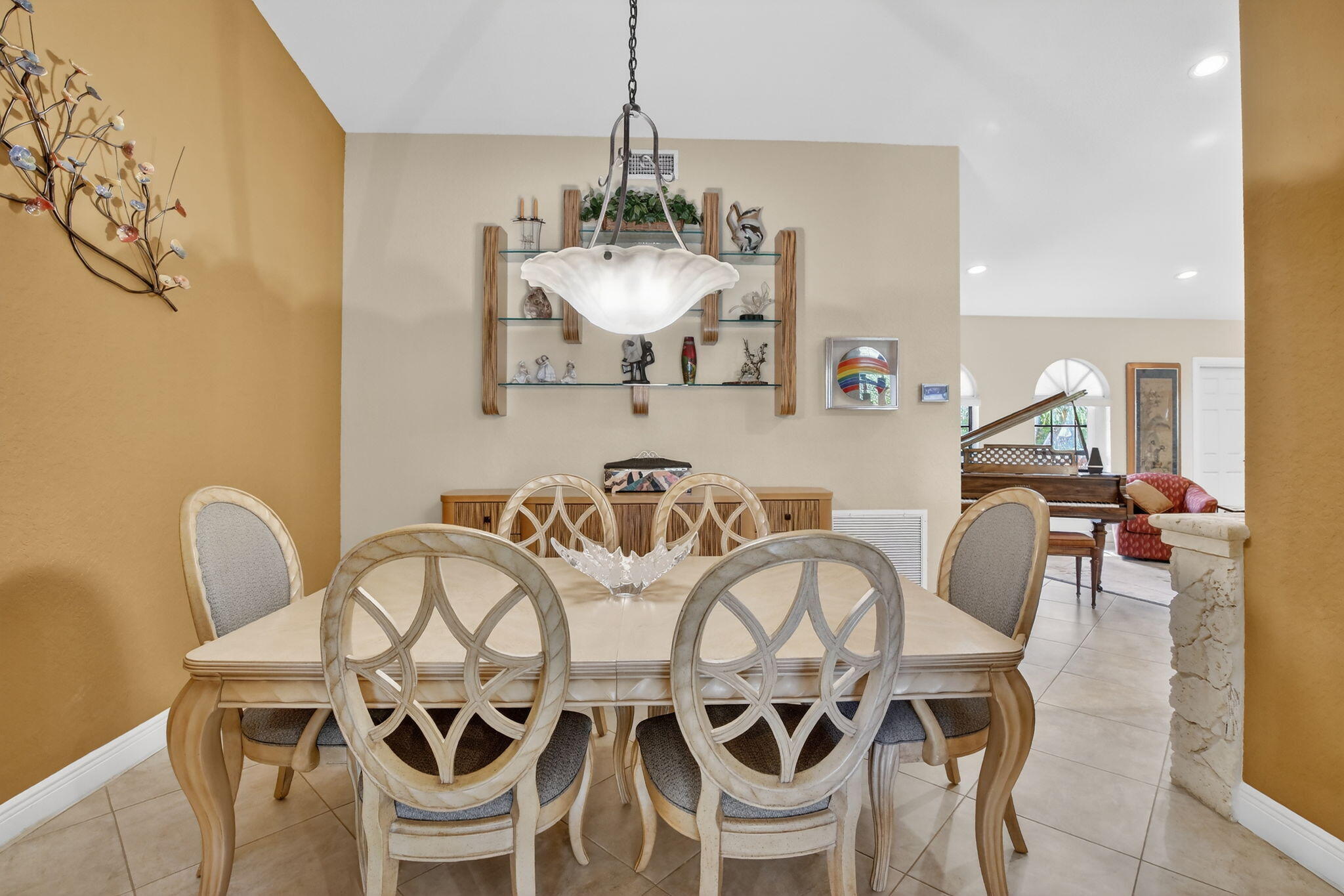 NORTH SPRINGS - Residential