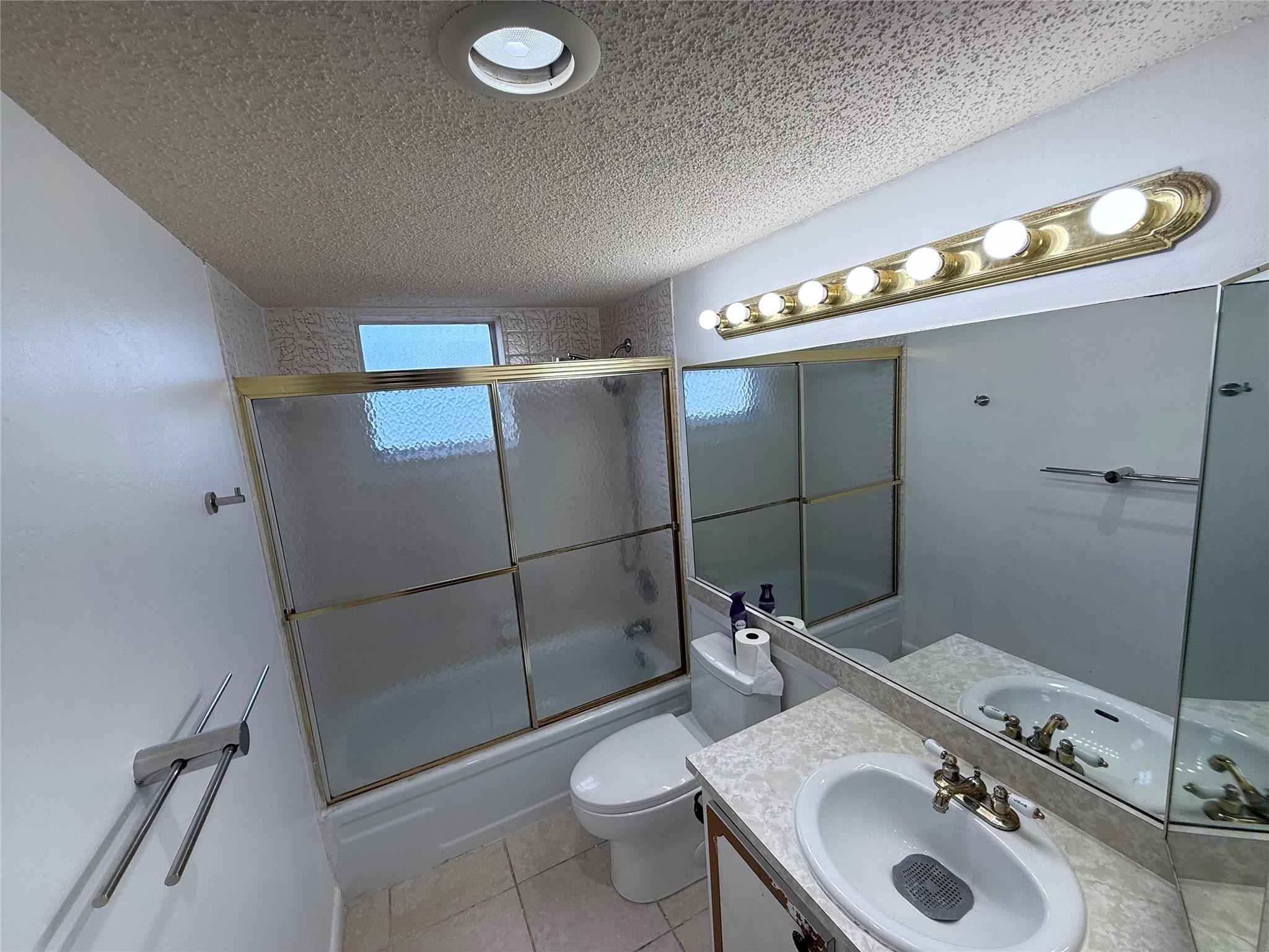 Polynesian Gardens Condo - Residential Lease