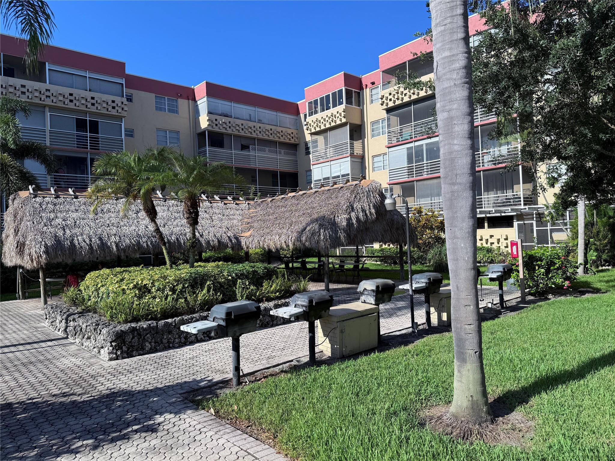 Polynesian Gardens Condo - Residential Lease