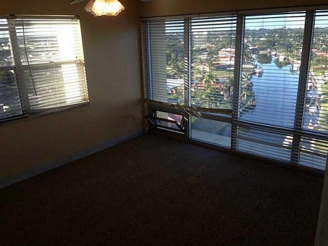 Tiny photo for 801 S Federal Highway, Pompano Beach, FL 33062 (MLS # B26036431)