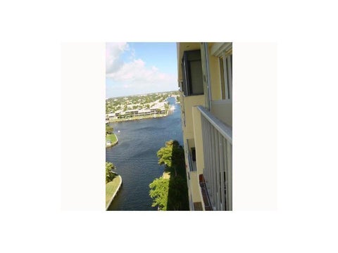 Tiny photo for 801 S Federal Highway, Pompano Beach, FL 33062 (MLS # B26036431)