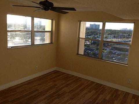 Tiny photo for 801 S Federal Highway, Pompano Beach, FL 33062 (MLS # B26036431)