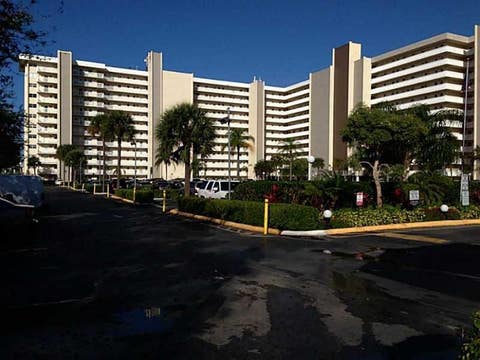 Tiny photo for 801 S Federal Highway, Pompano Beach, FL 33062 (MLS # B26036431)