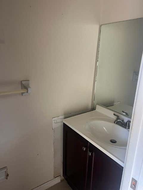 Tiny photo for 113 NW 115th Terrace, Plantation, FL 33325 (MLS # B26053325)