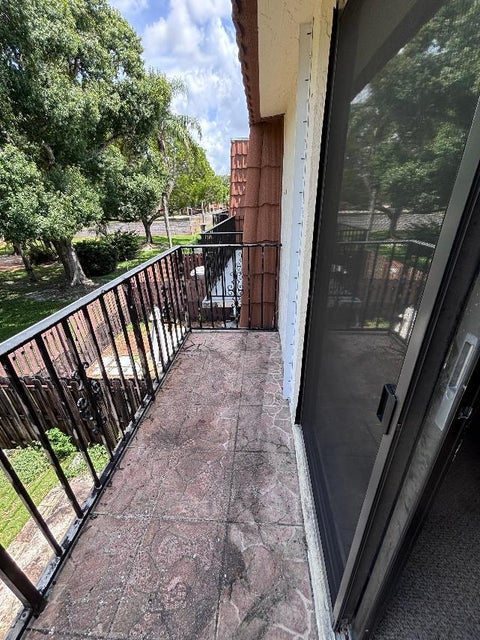 Tiny photo for 113 NW 115th Terrace, Plantation, FL 33325 (MLS # B26053325)