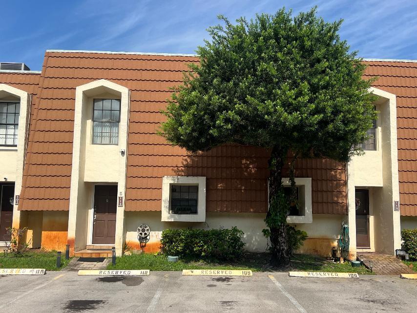 Photo of 113 NW 115th Terrace, Plantation, FL 33325 (MLS # B26053325)