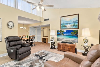 2532 Boundbrook Drive S 107 Palm Springs FL 33406