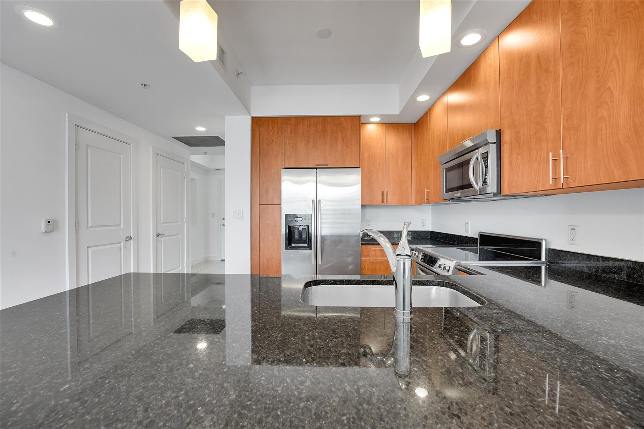 315 NE 3rd Ave