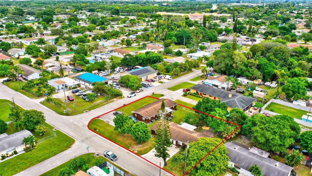 Photo of 4234 Melaleuca Street, West Palm Beach, FL 33406 (MLS # R10939255)