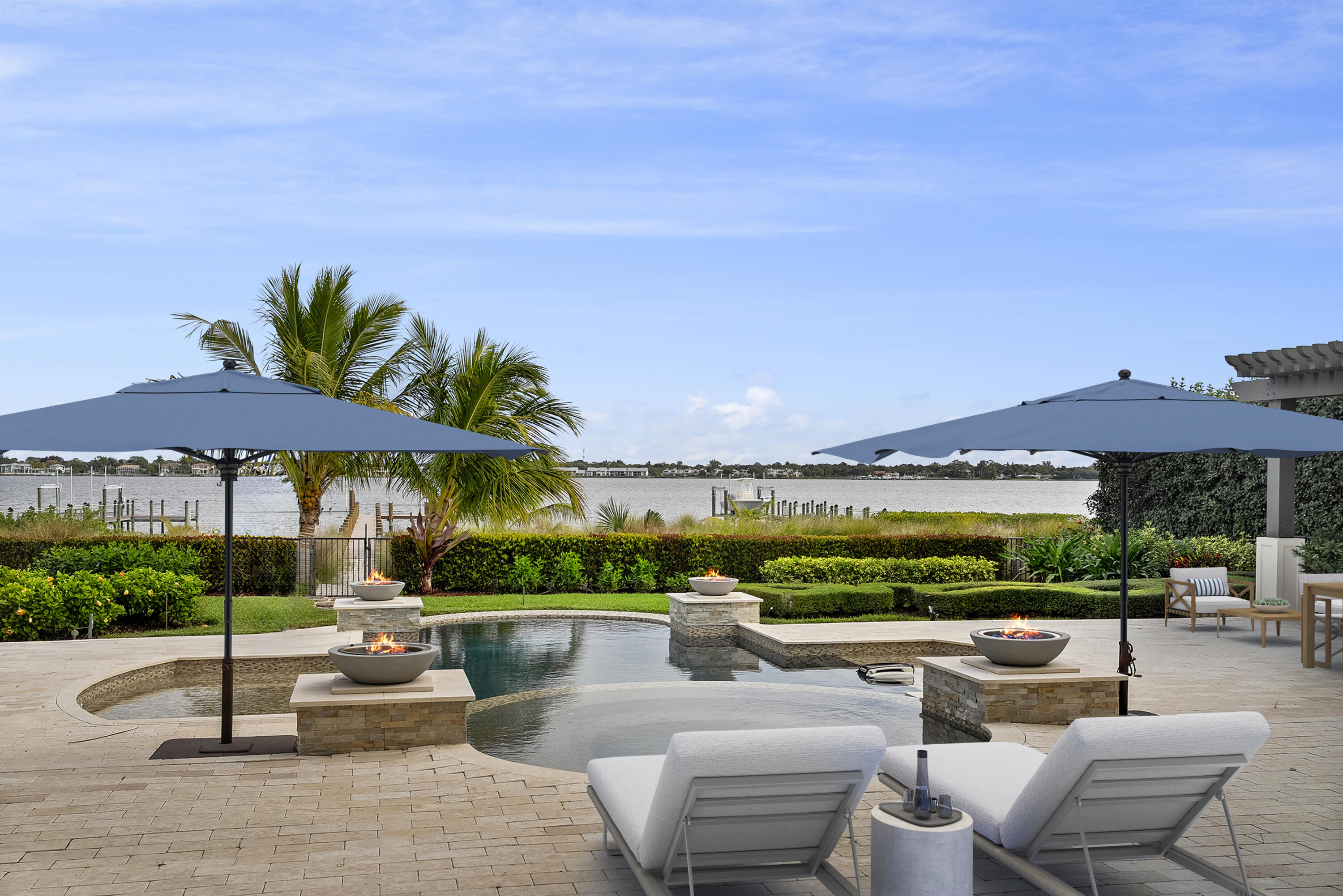 3042 NW Radcliffe Way