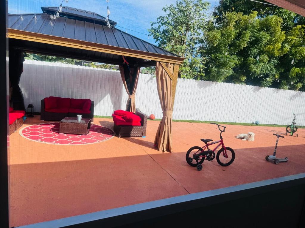 FOREST HILL VILLAGE 3 - Residential