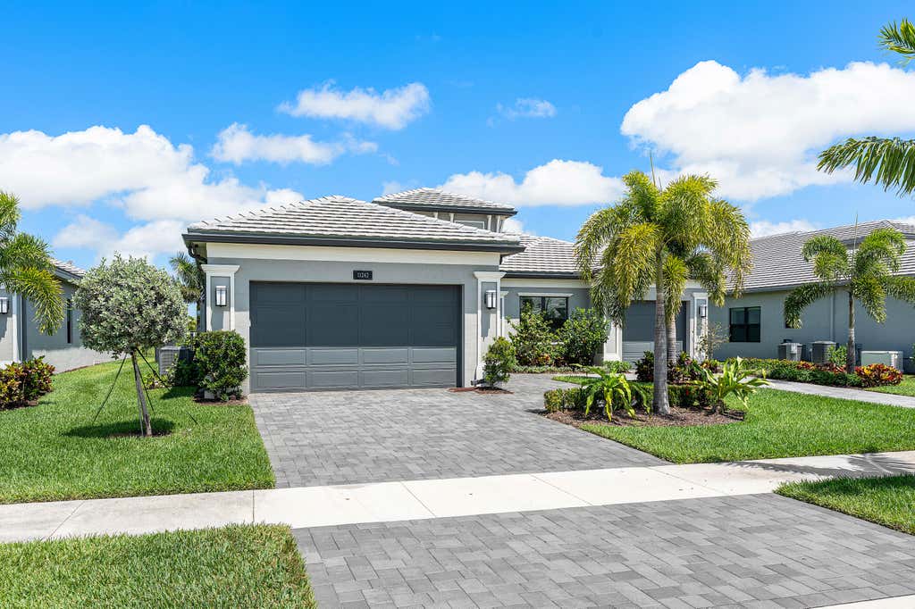 Photo of 11242 Glen Orchard Lane, Boynton Beach, FL 33473 (MLS # R11089590)