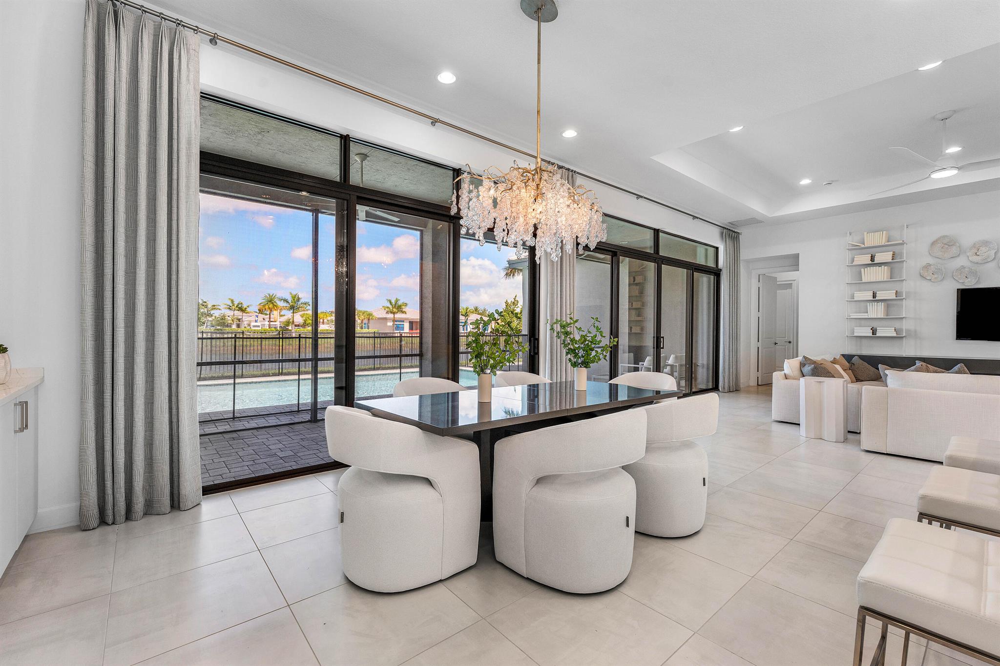 Valencia Grand - Residential