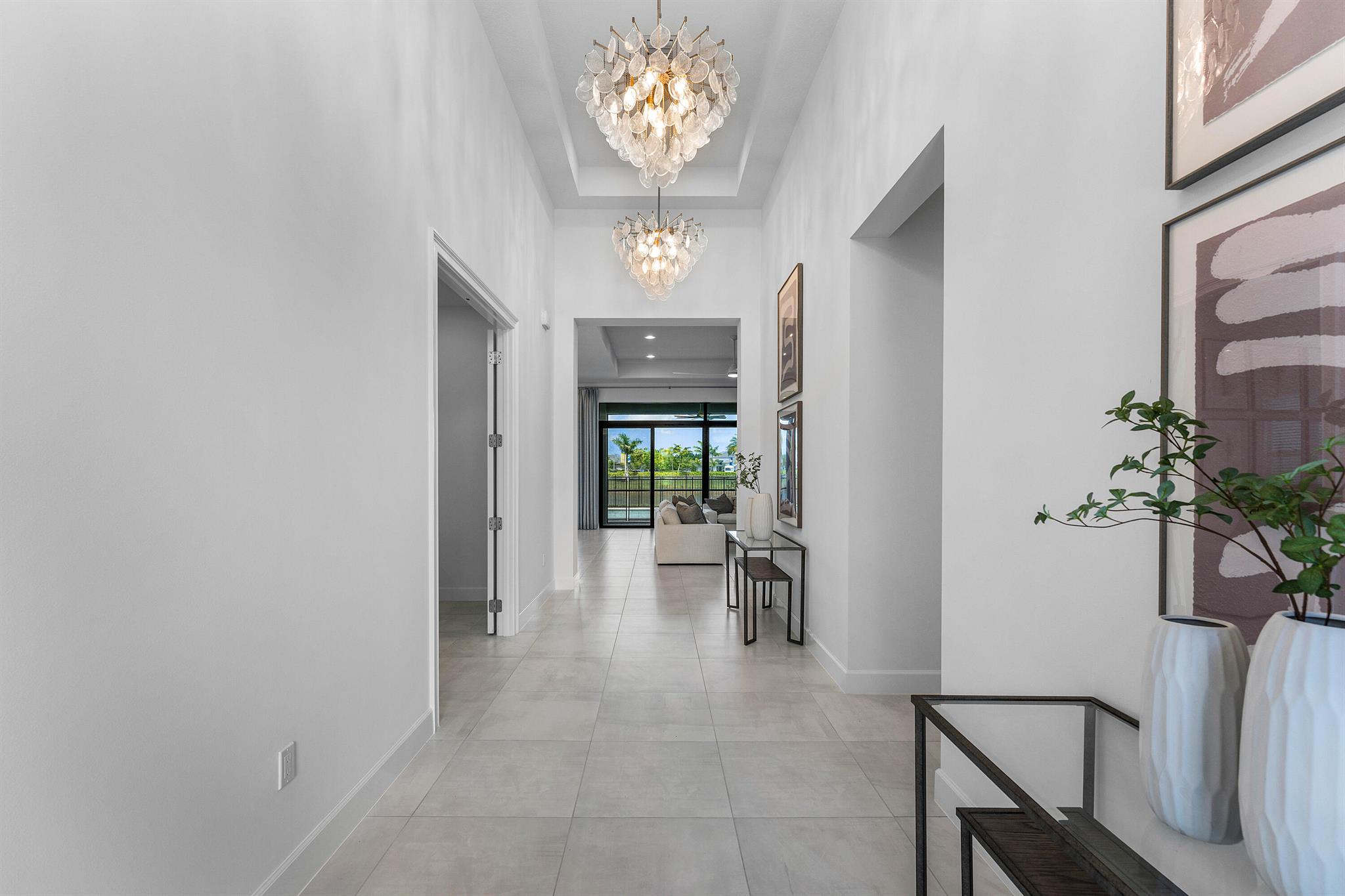 Valencia Grand - Residential