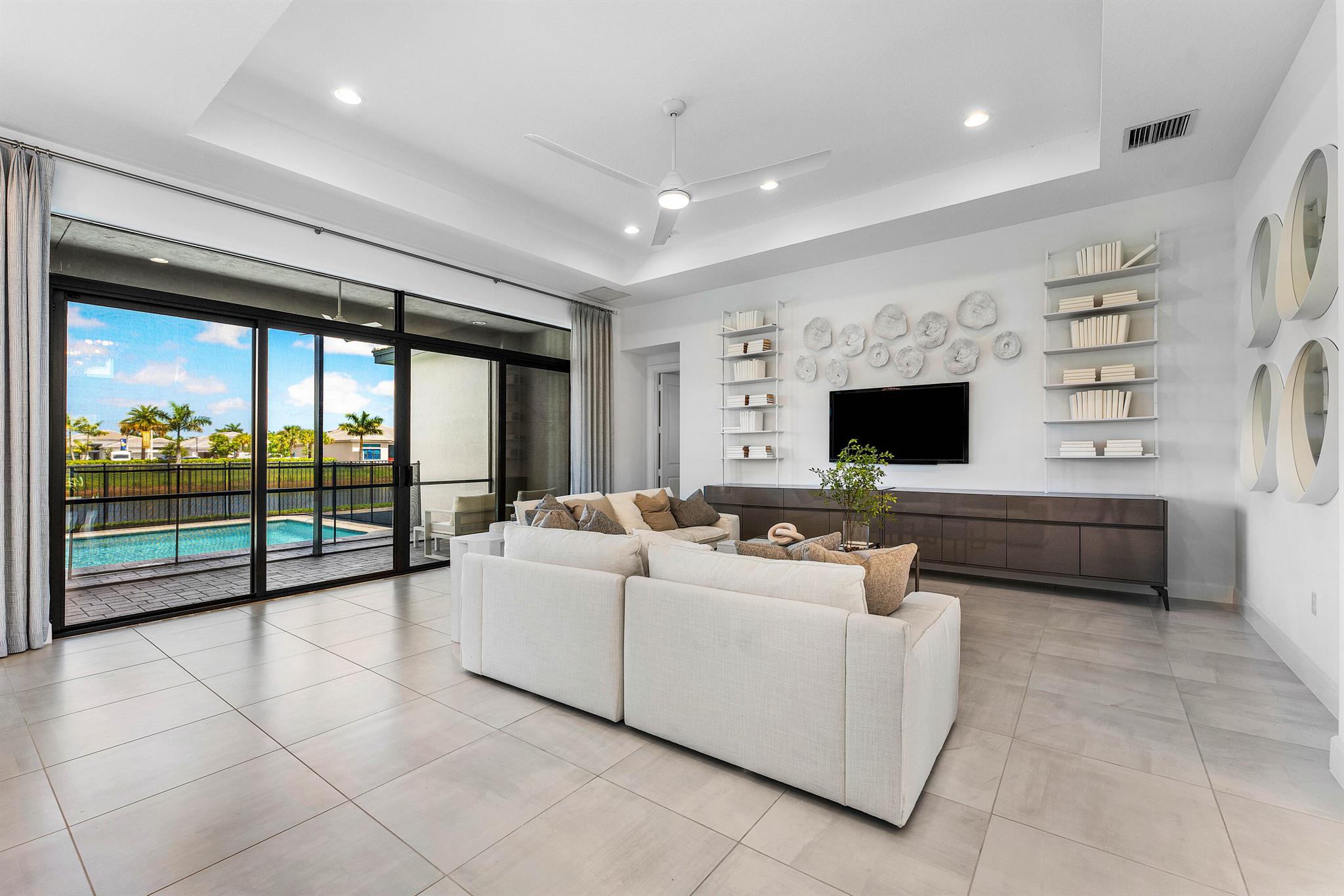 Valencia Grand - Residential