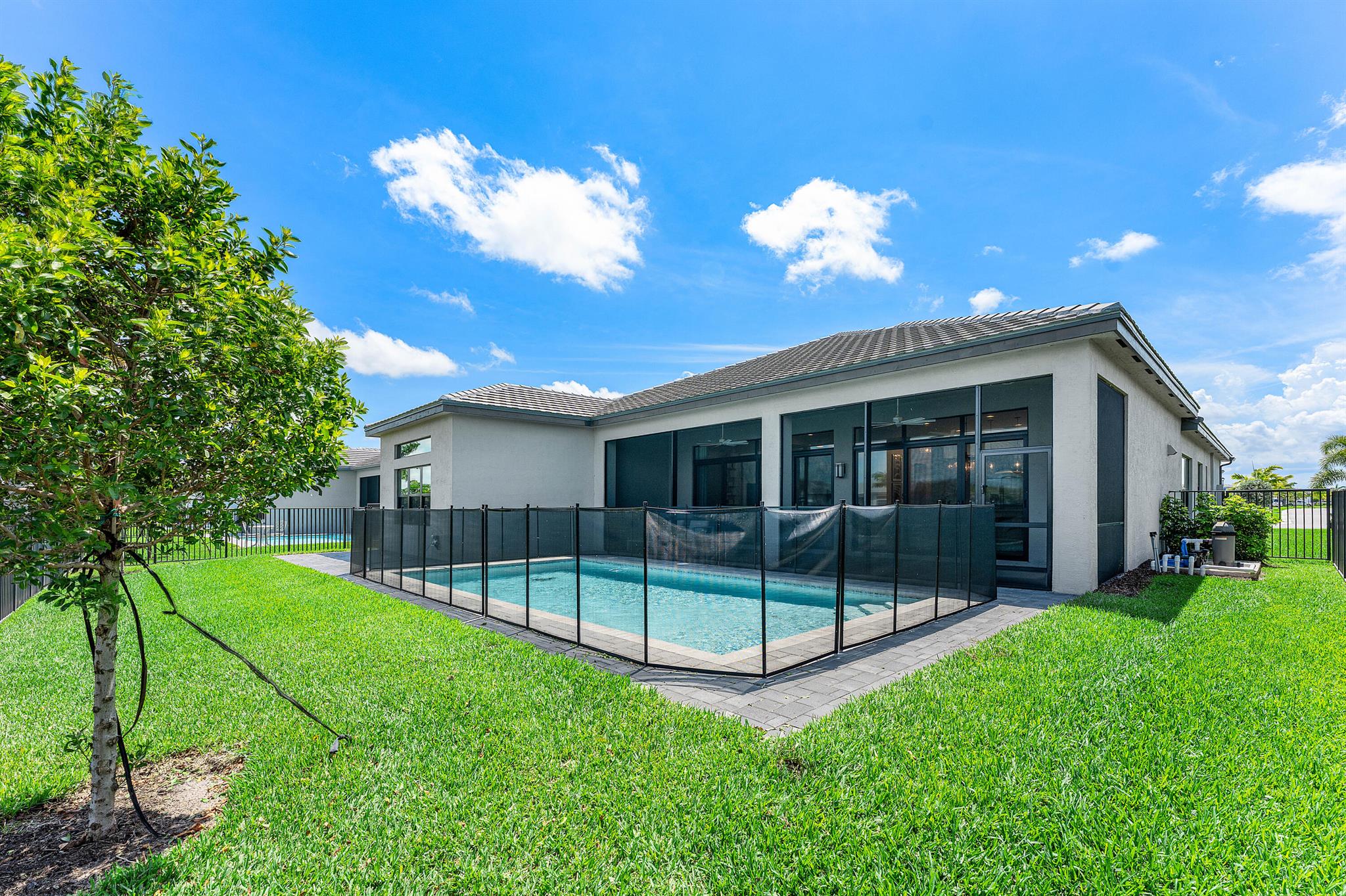 Valencia Grand - Residential