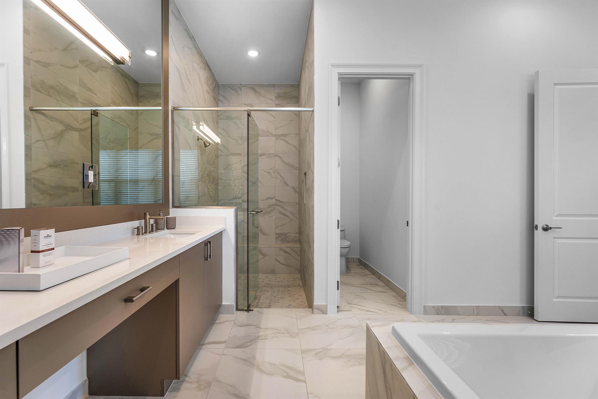 Valencia Grand - Residential