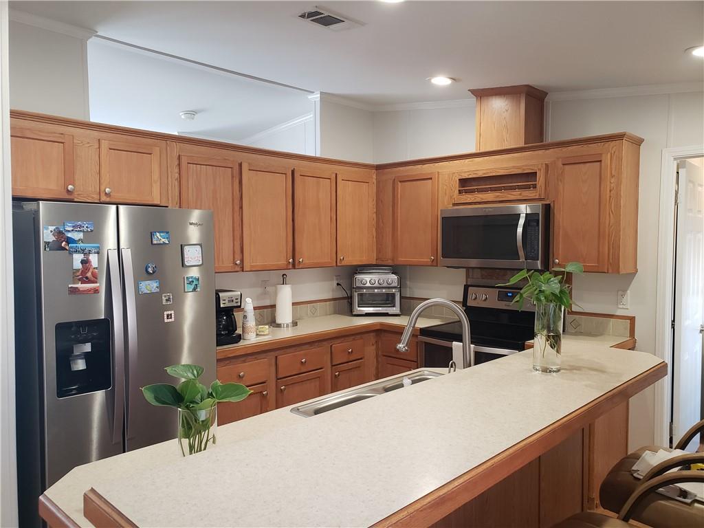 HOLLY LAKE - Residential
