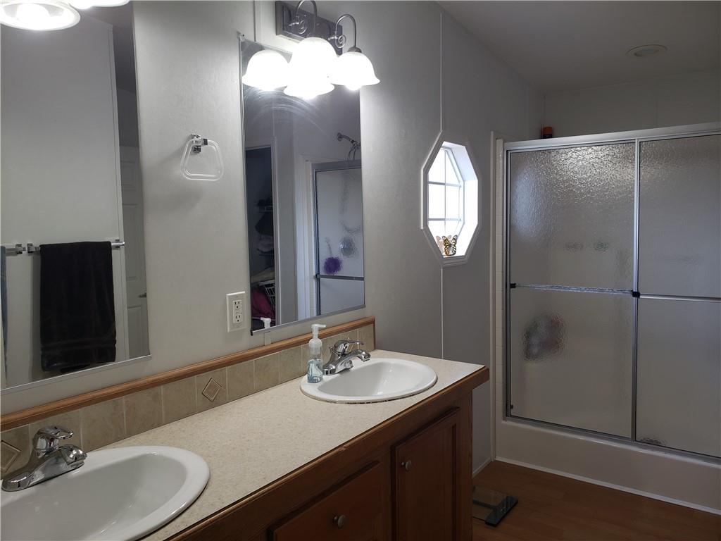 HOLLY LAKE - Residential
