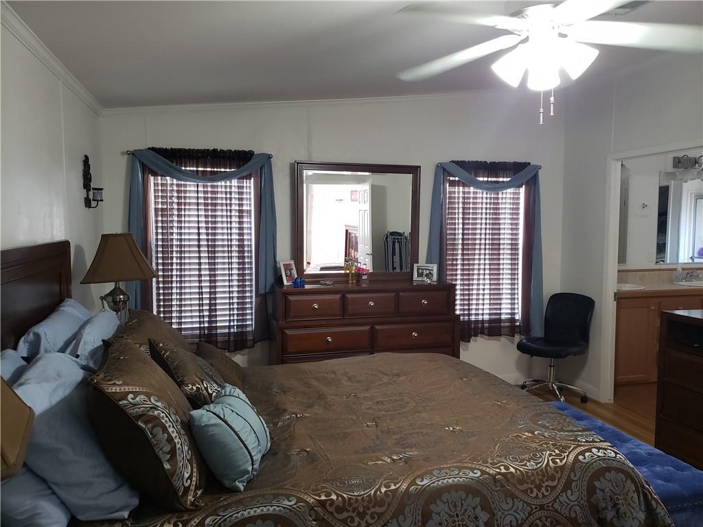 HOLLY LAKE - Residential