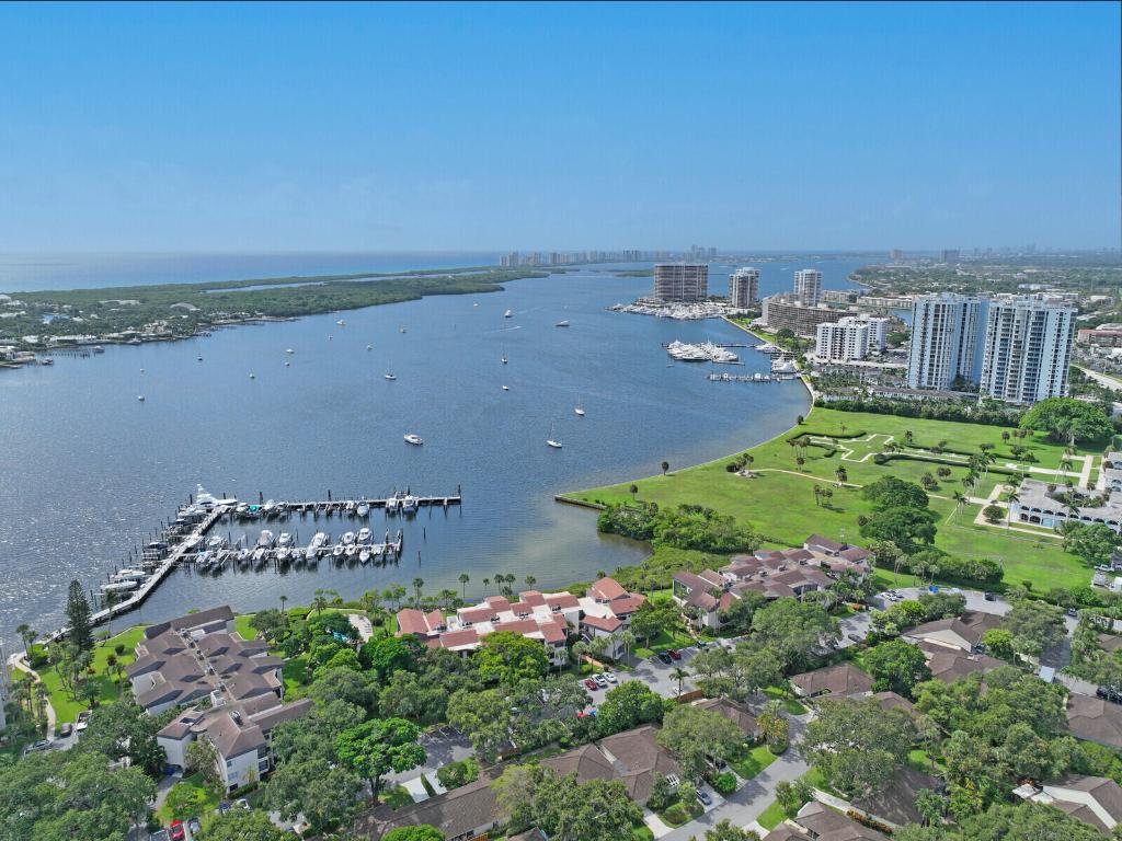 TWELVE OAKS MARINA CONDO - Land