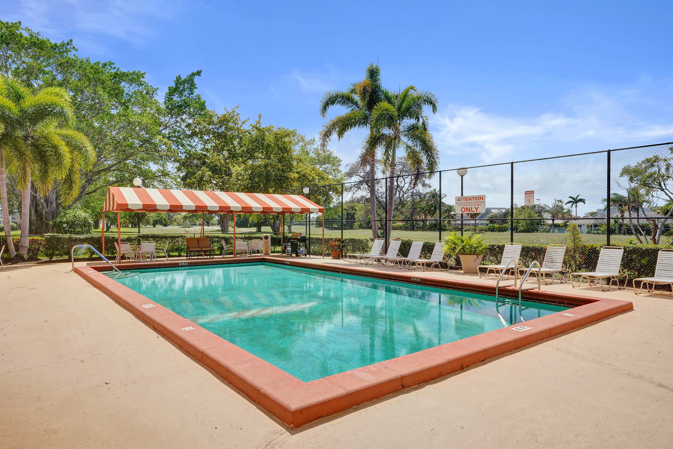 BOCA TEECA CONDO 5 - Residential