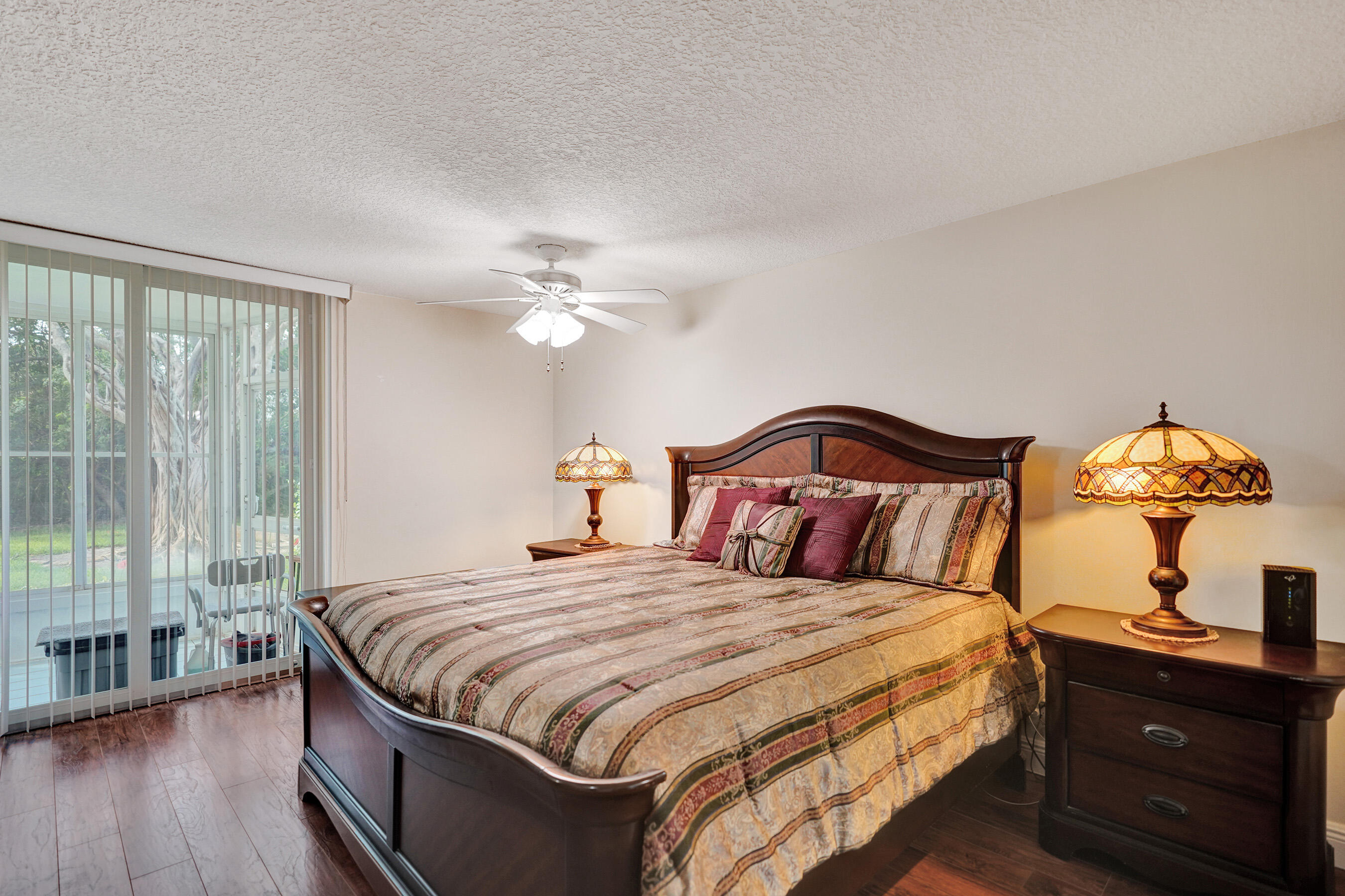 BOCA TEECA CONDO 5 - Residential