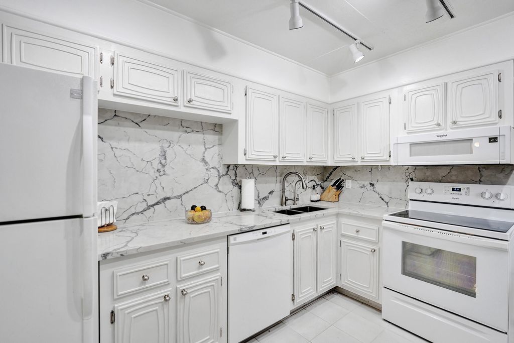 Photo of 6461 NW 2nd Avenue #Five, Boca Raton, FL 33487 (MLS # B26006020)