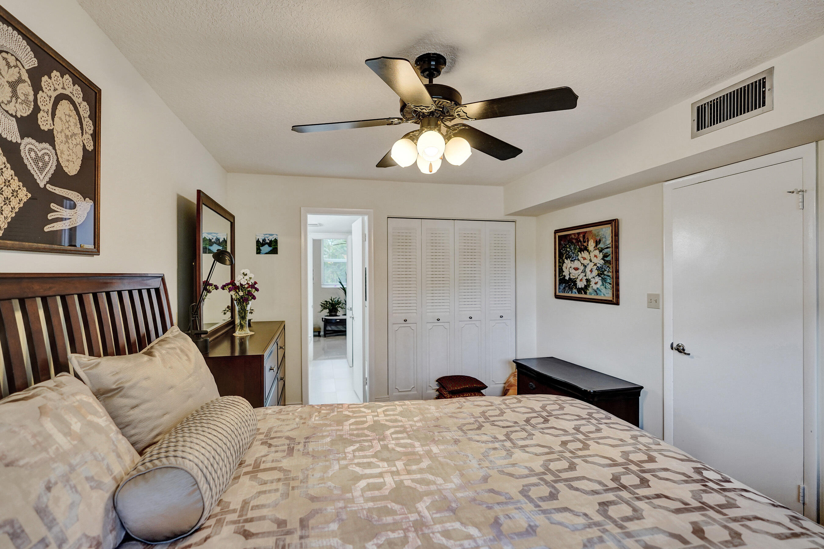 BOCA TEECA CONDO 5 - Residential