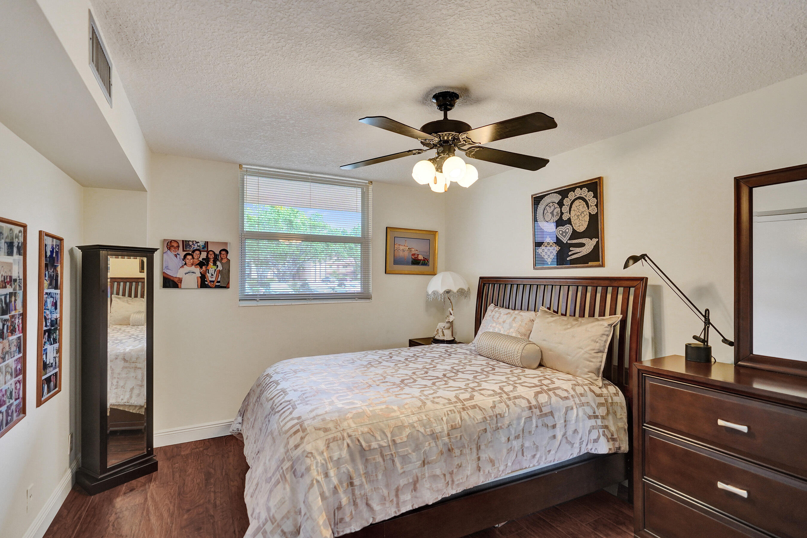 BOCA TEECA CONDO 5 - Residential