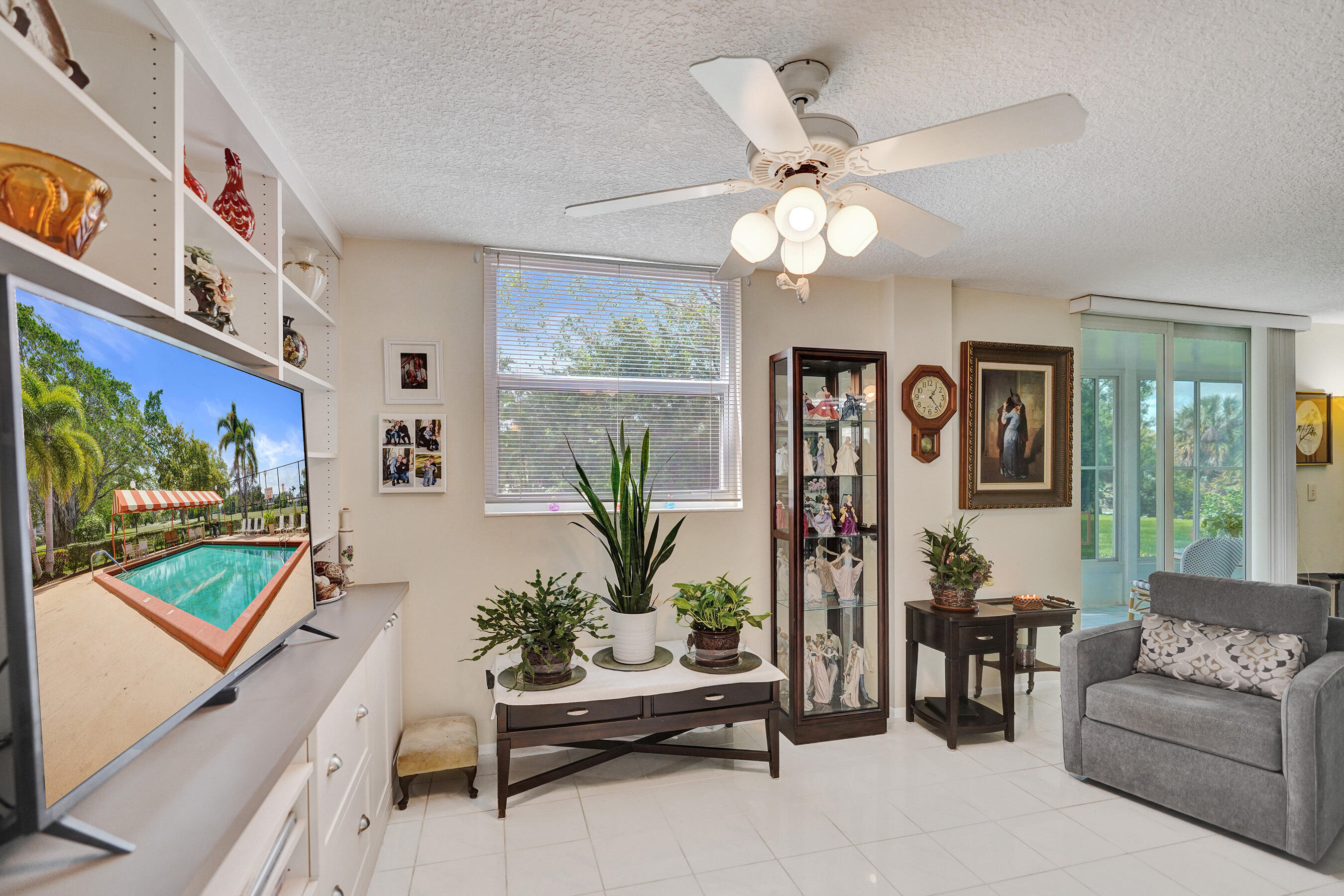 BOCA TEECA CONDO 5 - Residential