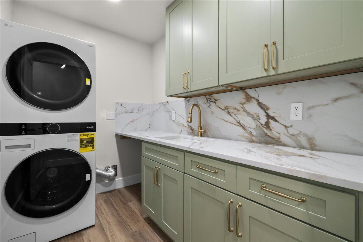 KELSEY CITY - Residential