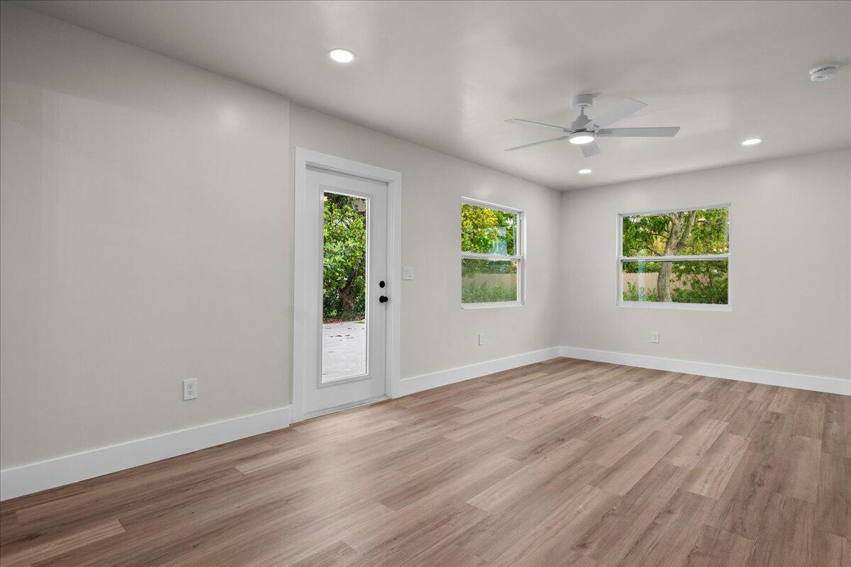 KELSEY CITY - Residential