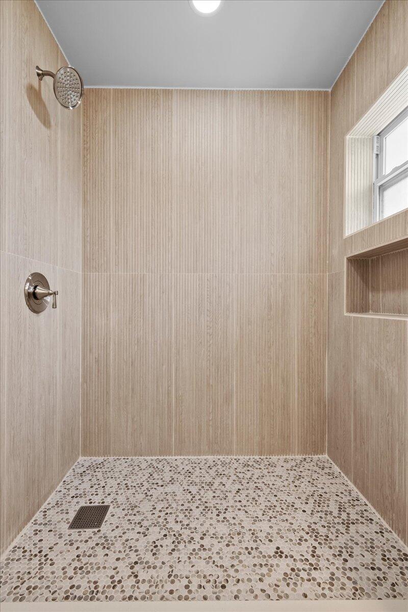 KELSEY CITY - Residential