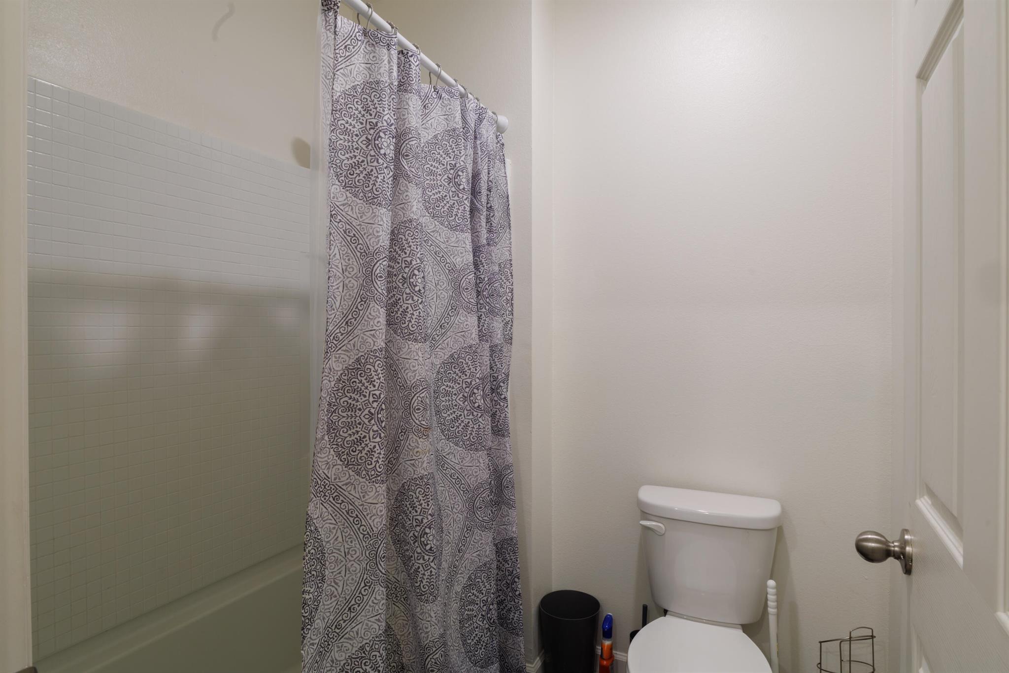 LOST TREE PRESERVE - Residential