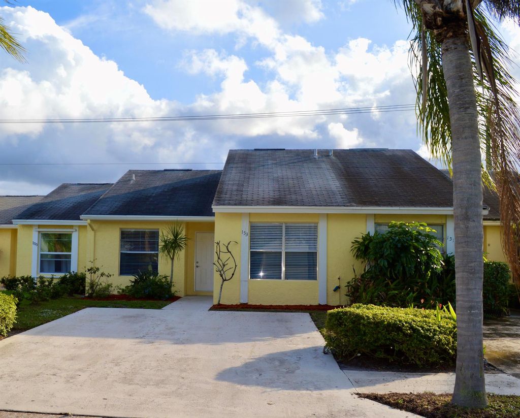 Photo of 153 Deerfield Drive, Jupiter, FL 33458 (MLS # R11065402)