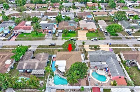 Tiny photo for 8231 SW 9th Street, North Lauderdale, FL 33068 (MLS # F10520281)