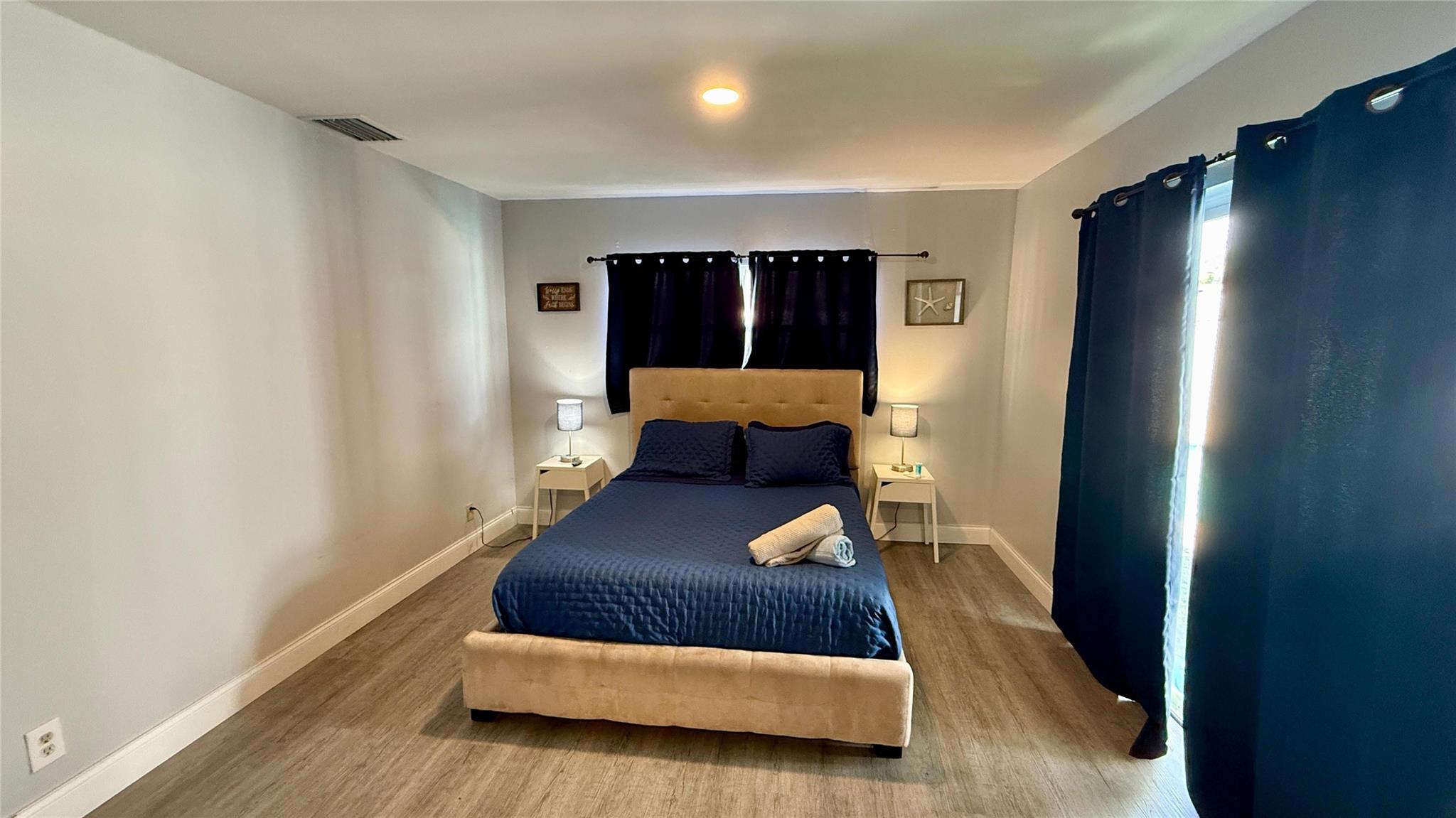 NORTH LAUDERDALE VILLAGE - Residential