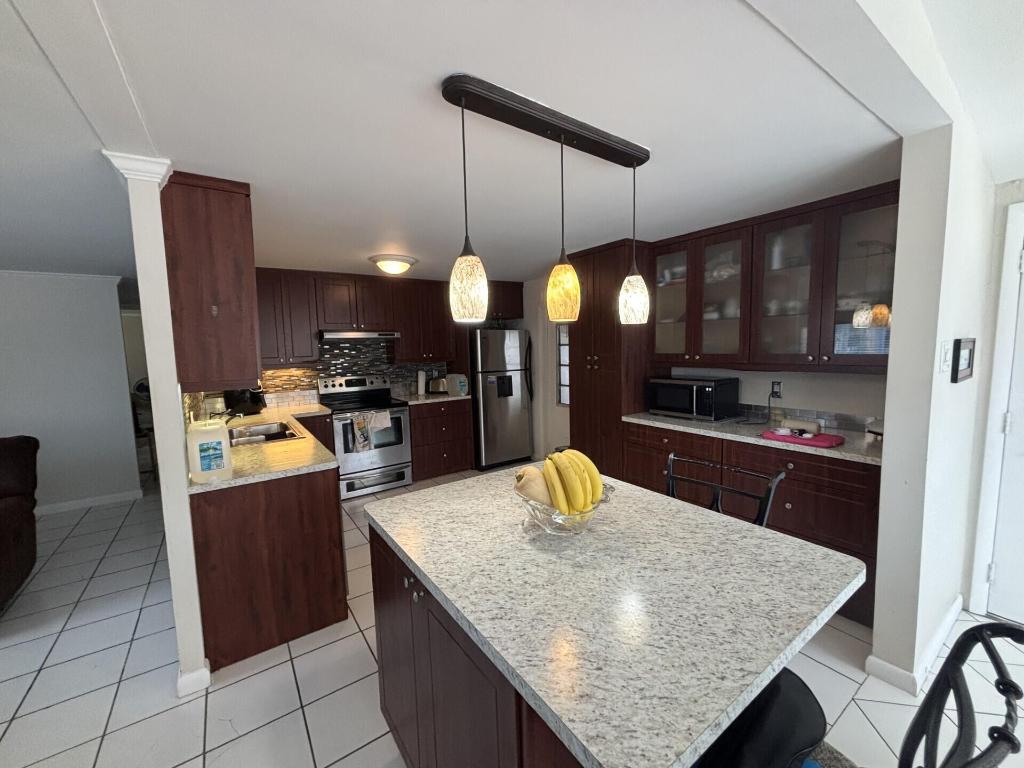 TALLOWWOOD ISLE - Residential