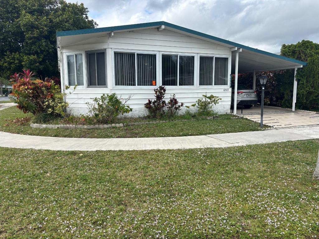 TALLOWWOOD ISLE - Residential